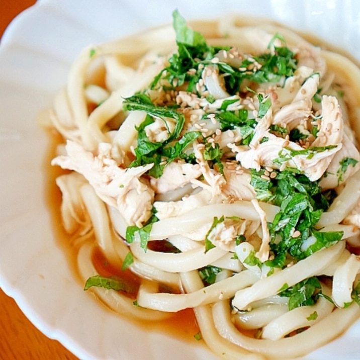 鳥ささみと大葉のワサビ風味うどん